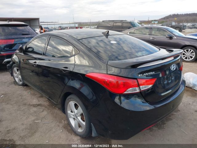 Photo 2 VIN: KMHDH4AE4DU887124 - HYUNDAI ELANTRA 