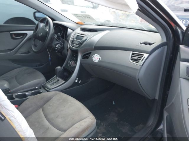 Photo 4 VIN: KMHDH4AE4DU887124 - HYUNDAI ELANTRA 