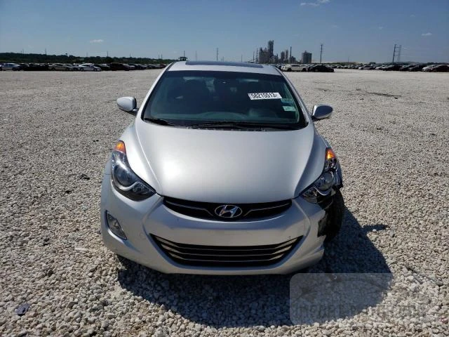 Photo 4 VIN: KMHDH4AE4DU915777 - HYUNDAI ELANTRA 