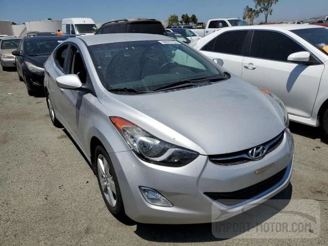 Photo 3 VIN: KMHDH4AE4DU923460 - HYUNDAI ELANTRA 