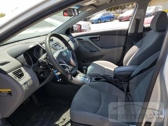 Photo 6 VIN: KMHDH4AE4DU923460 - HYUNDAI ELANTRA 