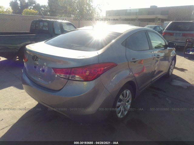 Photo 3 VIN: KMHDH4AE4DU954983 - HYUNDAI ELANTRA 