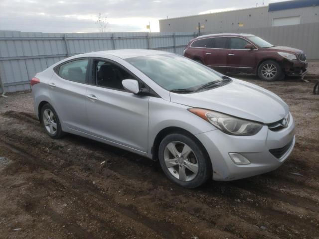 Photo 3 VIN: KMHDH4AE4DU979785 - HYUNDAI ELANTRA 