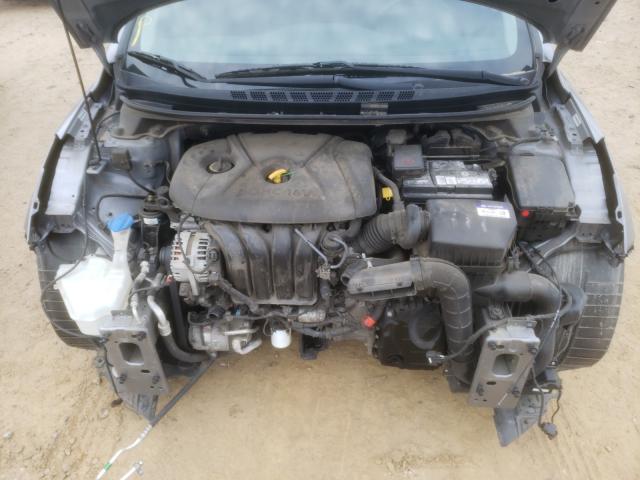 Photo 6 VIN: KMHDH4AE4FU251483 - HYUNDAI ELANTRA SE 