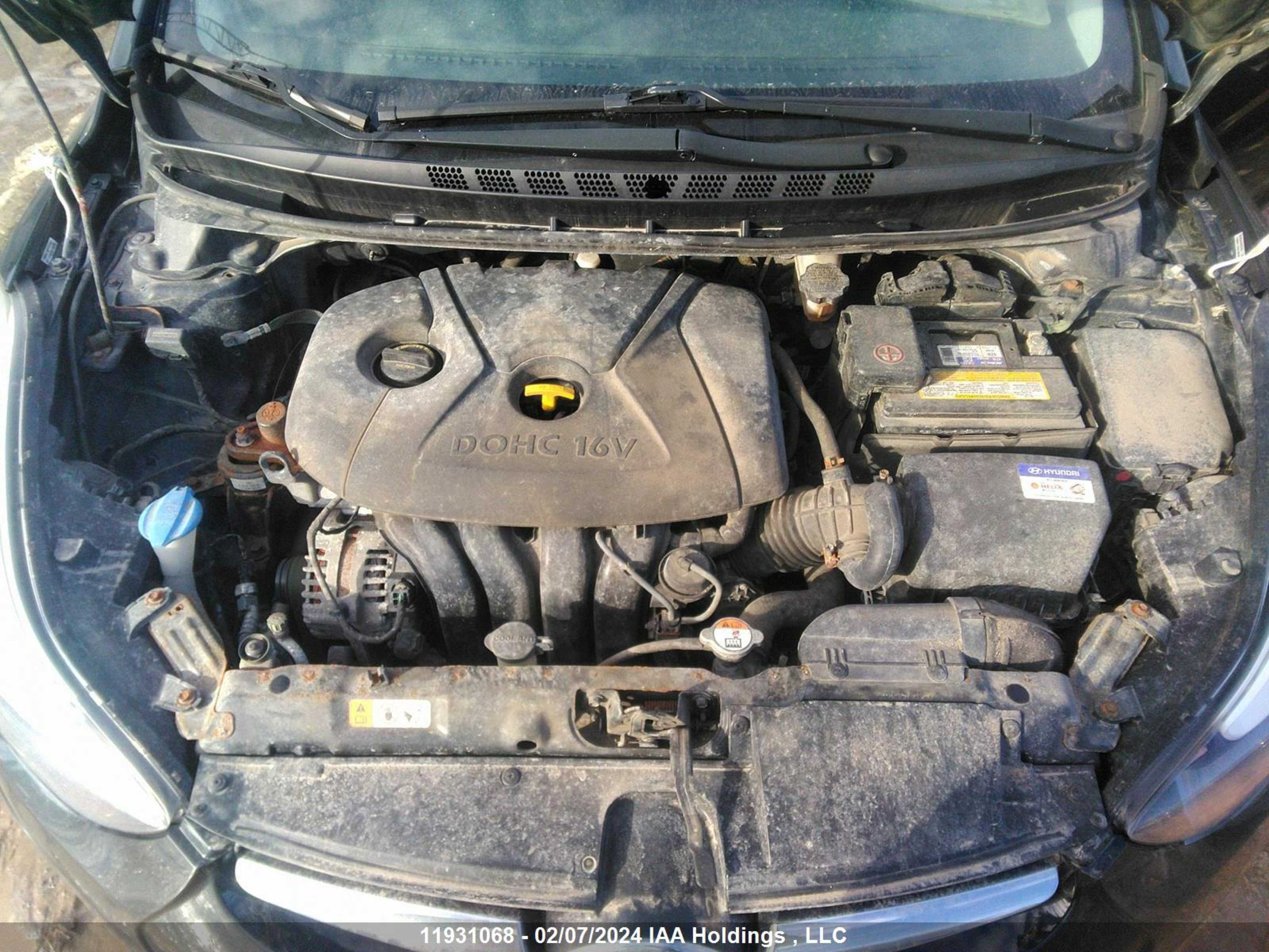 Photo 9 VIN: KMHDH4AE4FU267604 - HYUNDAI ELANTRA 