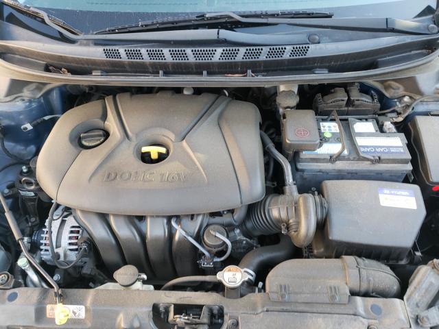 Photo 6 VIN: KMHDH4AE4FU277906 - HYUNDAI ELANTRA 