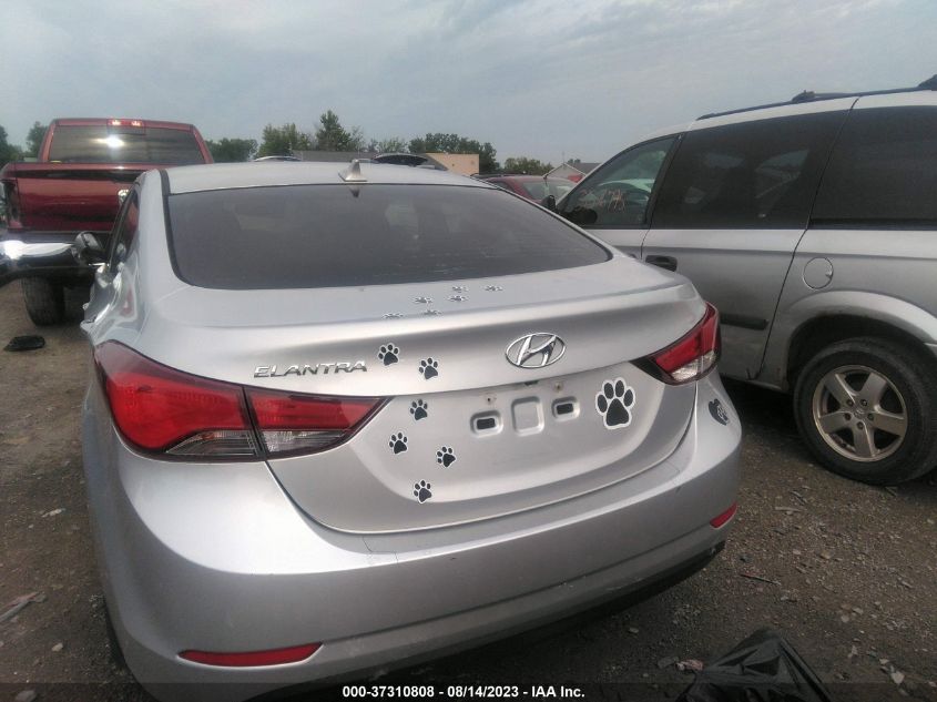 Photo 16 VIN: KMHDH4AE4FU303047 - HYUNDAI ELANTRA 