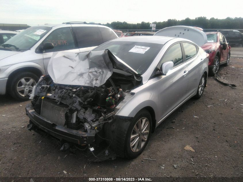 Photo 5 VIN: KMHDH4AE4FU303047 - HYUNDAI ELANTRA 