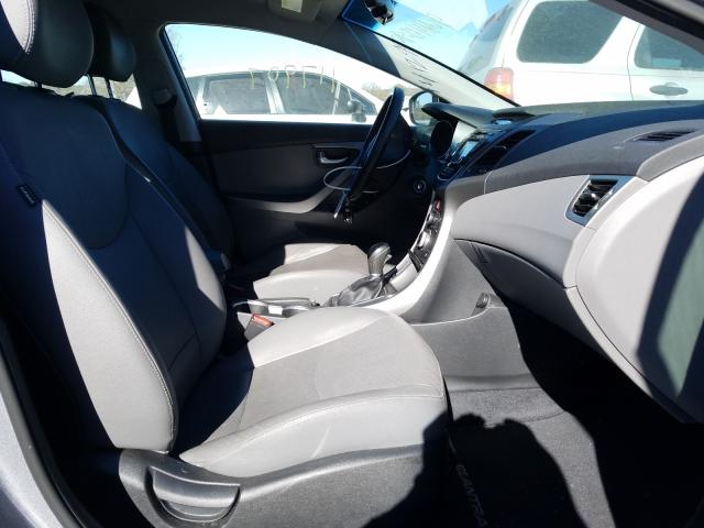 Photo 4 VIN: KMHDH4AE4FU325906 - HYUNDAI ELANTRA SE 