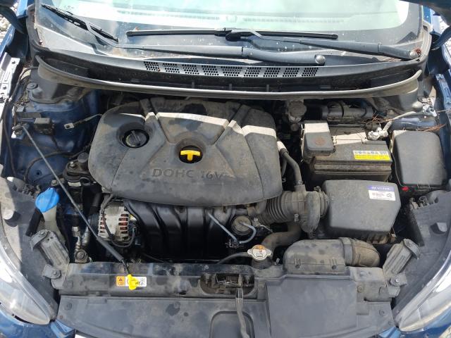 Photo 6 VIN: KMHDH4AE4FU328031 - HYUNDAI ELANTRA SE 