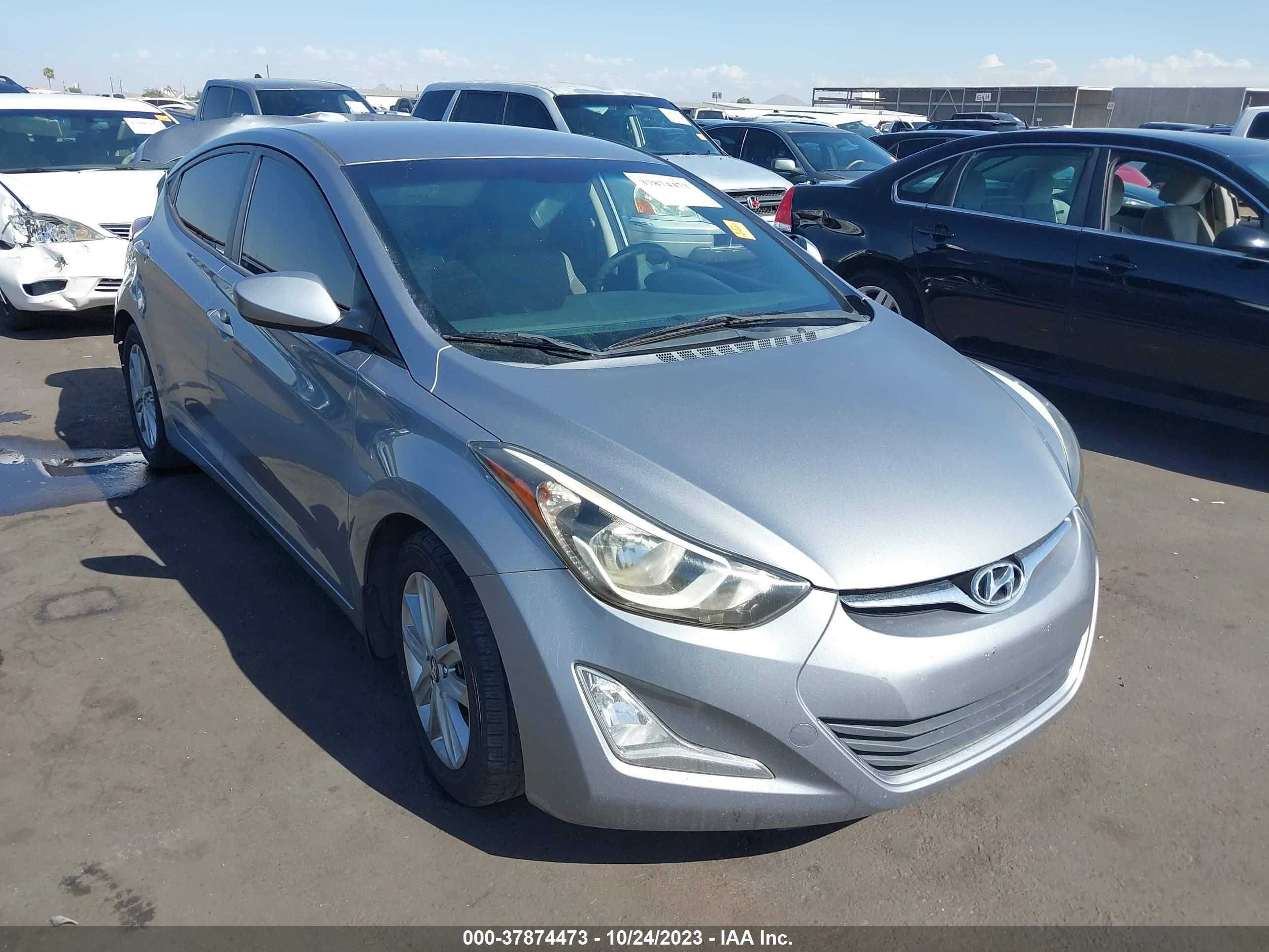 Photo 0 VIN: KMHDH4AE4FU354113 - HYUNDAI ELANTRA 