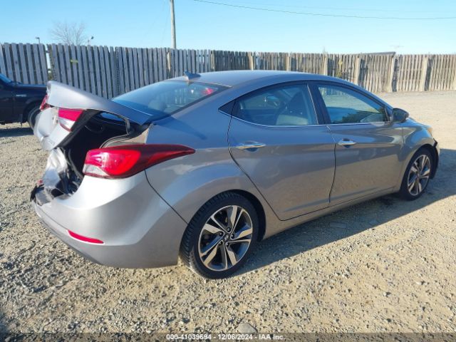 Photo 3 VIN: KMHDH4AE4FU381599 - HYUNDAI ELANTRA 