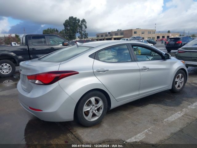 Photo 3 VIN: KMHDH4AE4FU388116 - HYUNDAI ELANTRA 