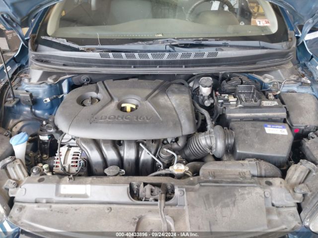 Photo 9 VIN: KMHDH4AE4FU392974 - HYUNDAI ELANTRA 