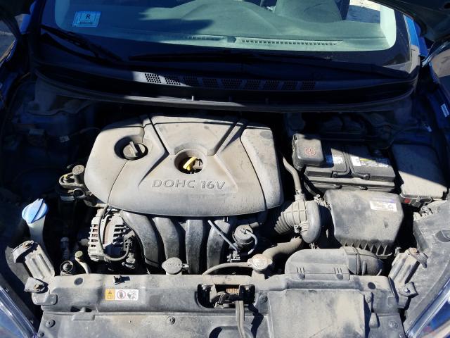 Photo 6 VIN: KMHDH4AE4FU411863 - HYUNDAI ELANTRA SE 