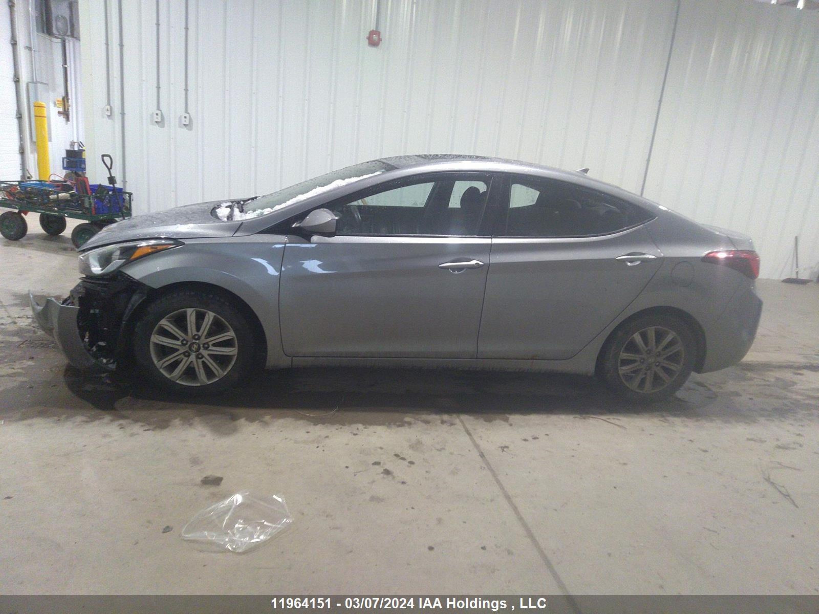 Photo 13 VIN: KMHDH4AE4GU474561 - HYUNDAI ELANTRA 