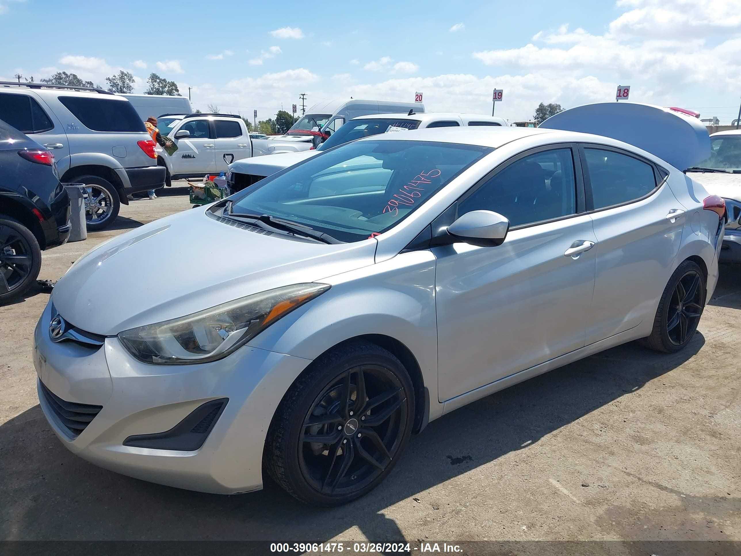 Photo 1 VIN: KMHDH4AE4GU479193 - HYUNDAI ELANTRA 