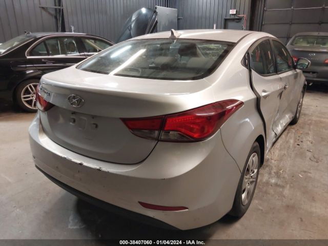 Photo 3 VIN: KMHDH4AE4GU488105 - HYUNDAI ELANTRA 