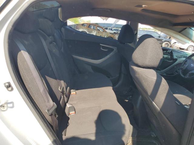 Photo 9 VIN: KMHDH4AE4GU501631 - HYUNDAI ELANTRA SE 