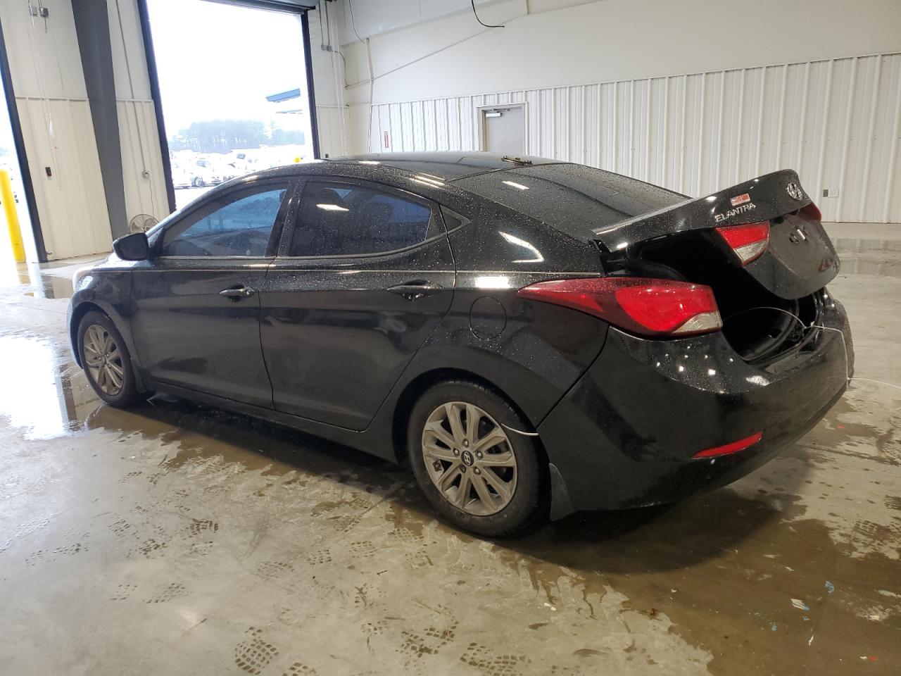 Photo 1 VIN: KMHDH4AE4GU561599 - HYUNDAI ELANTRA 