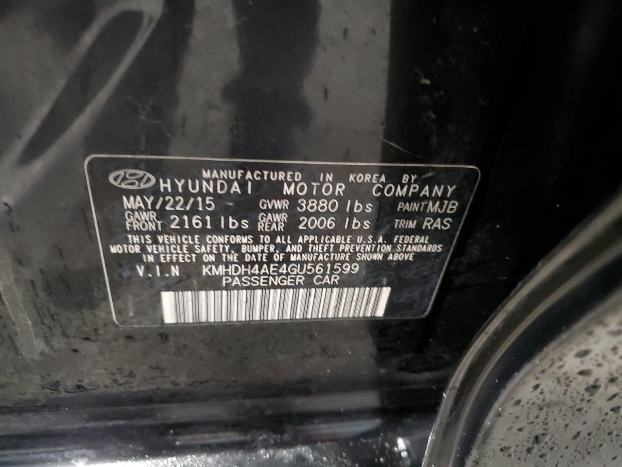 Photo 11 VIN: KMHDH4AE4GU561599 - HYUNDAI ELANTRA 