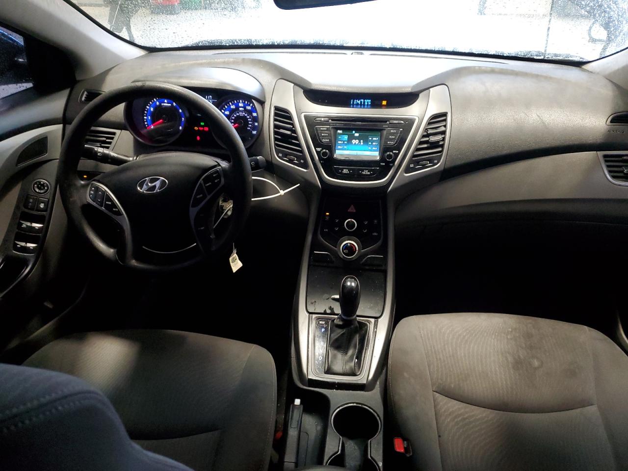 Photo 7 VIN: KMHDH4AE4GU561599 - HYUNDAI ELANTRA 