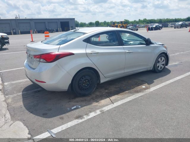 Photo 3 VIN: KMHDH4AE4GU589967 - HYUNDAI ELANTRA 