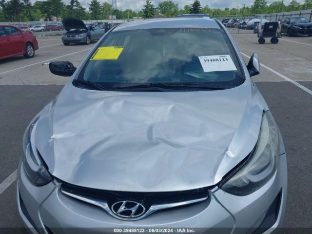 Photo 5 VIN: KMHDH4AE4GU589967 - HYUNDAI ELANTRA 