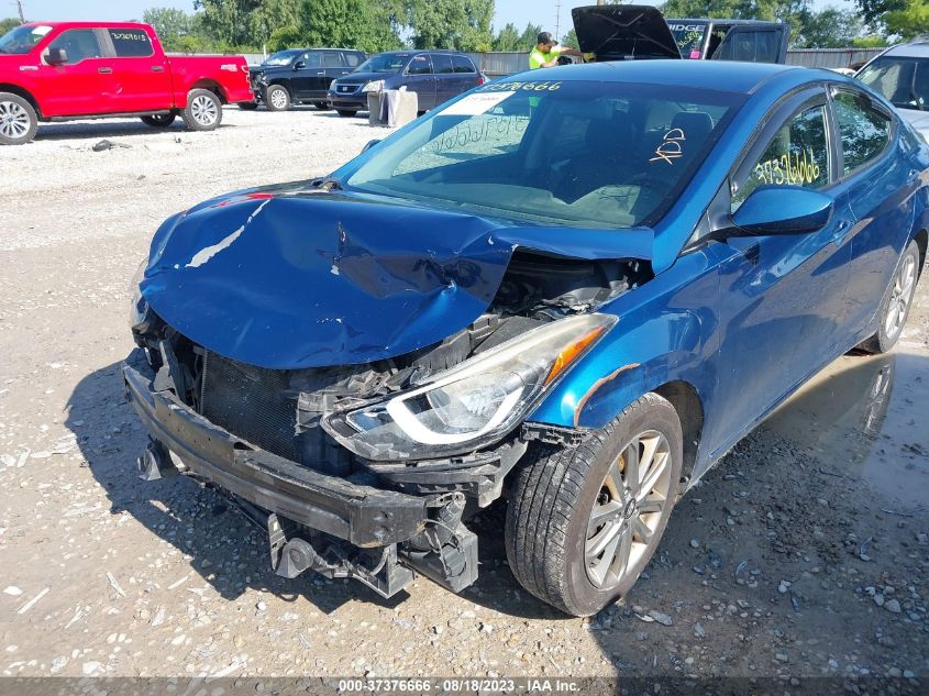 Photo 5 VIN: KMHDH4AE4GU598670 - HYUNDAI ELANTRA 