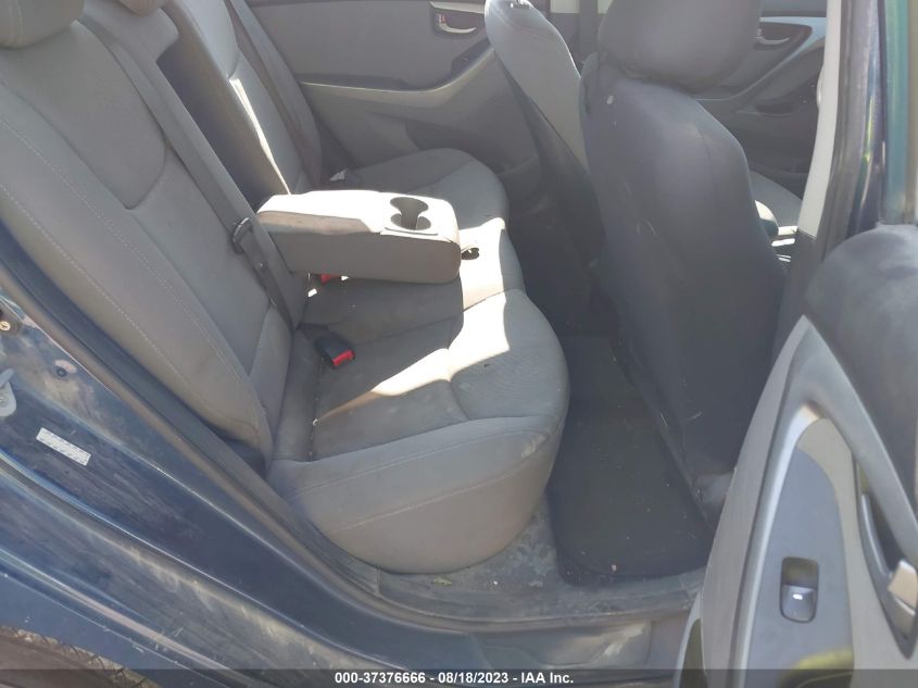 Photo 7 VIN: KMHDH4AE4GU598670 - HYUNDAI ELANTRA 