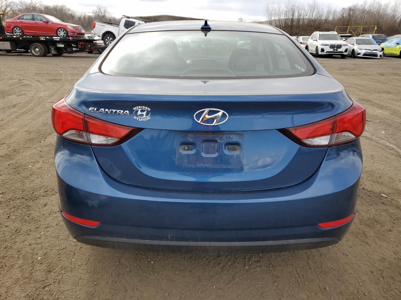 Photo 5 VIN: KMHDH4AE4GU600000 - HYUNDAI ELANTRA 