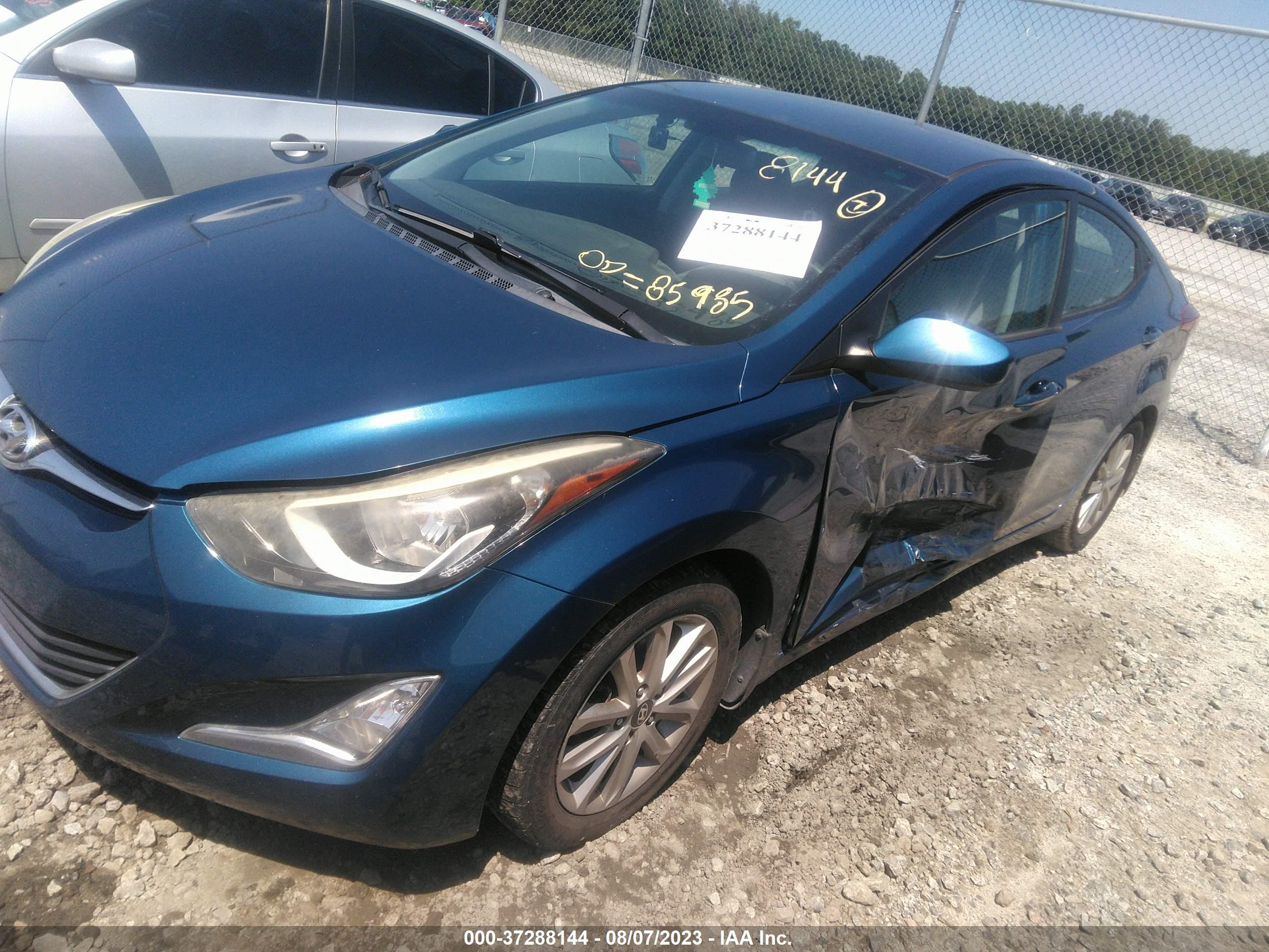 Photo 1 VIN: KMHDH4AE4GU618125 - HYUNDAI ELANTRA 