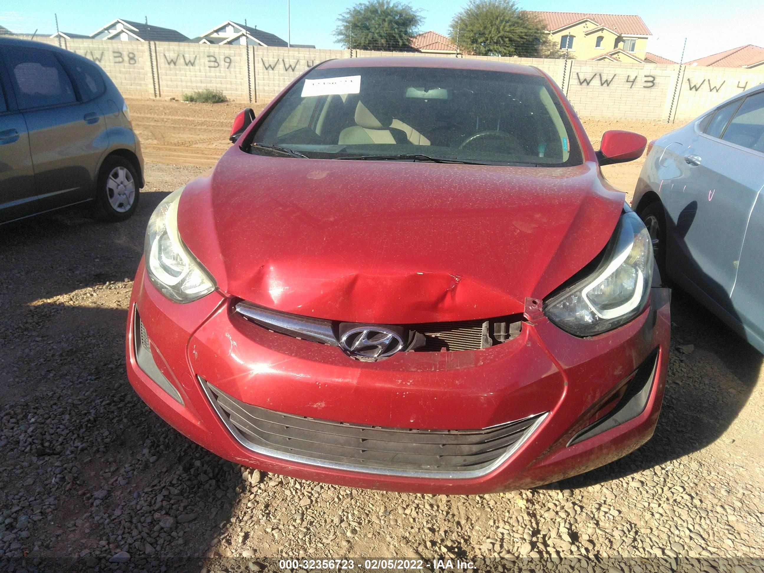 Photo 5 VIN: KMHDH4AE4GU620120 - HYUNDAI ELANTRA 