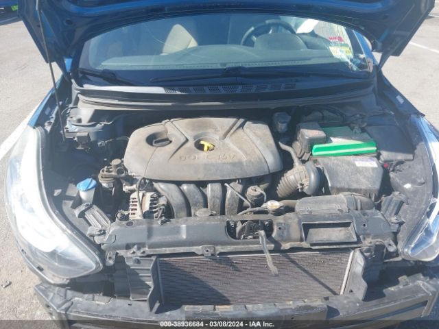 Photo 9 VIN: KMHDH4AE4GU622272 - HYUNDAI ELANTRA 