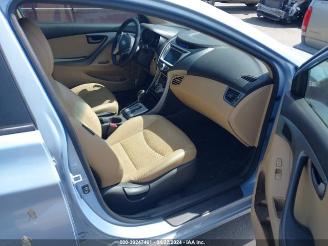 Photo 4 VIN: KMHDH4AE5BU094136 - HYUNDAI ELANTRA 