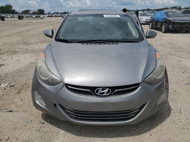 Photo 4 VIN: KMHDH4AE5BU104857 - HYUNDAI ELANTRA 