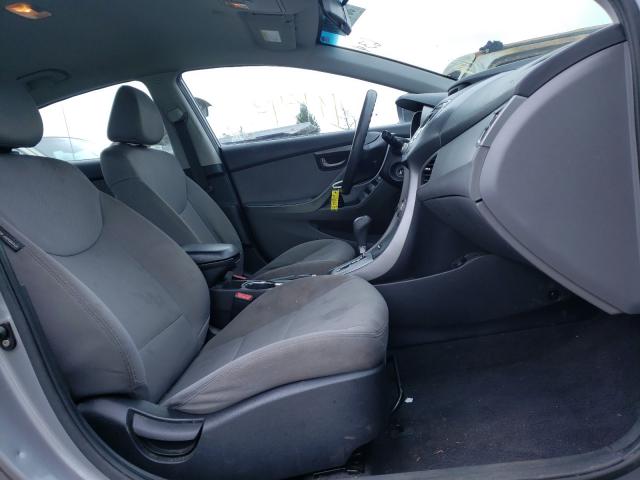 Photo 4 VIN: KMHDH4AE5BU107435 - HYUNDAI ELANTRA GL 