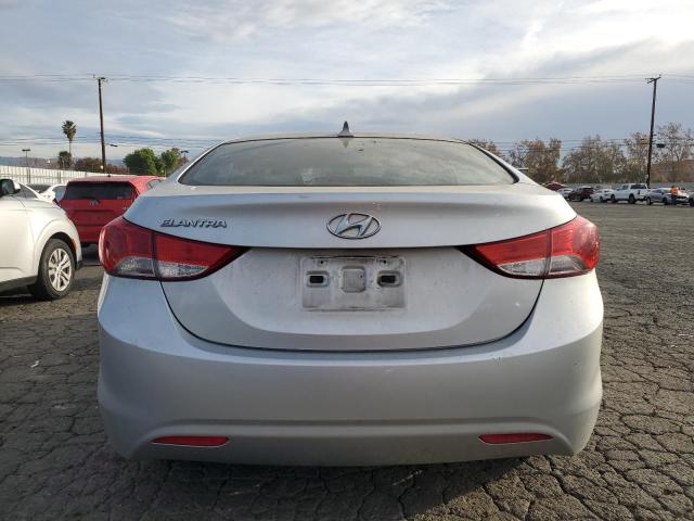 Photo 5 VIN: KMHDH4AE5BU126535 - HYUNDAI ELANTRA 