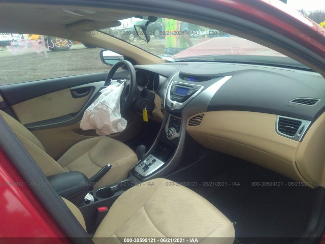 Photo 4 VIN: KMHDH4AE5BU146719 - HYUNDAI ELANTRA 