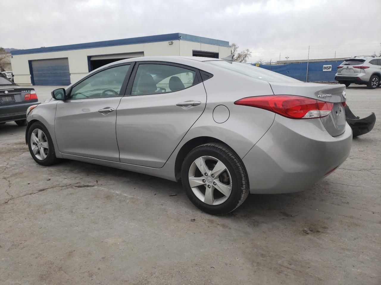 Photo 1 VIN: KMHDH4AE5BU172124 - HYUNDAI ELANTRA 