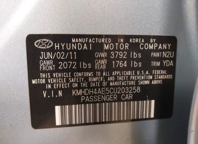 Photo 8 VIN: KMHDH4AE5CU203258 - HYUNDAI ELANTRA 