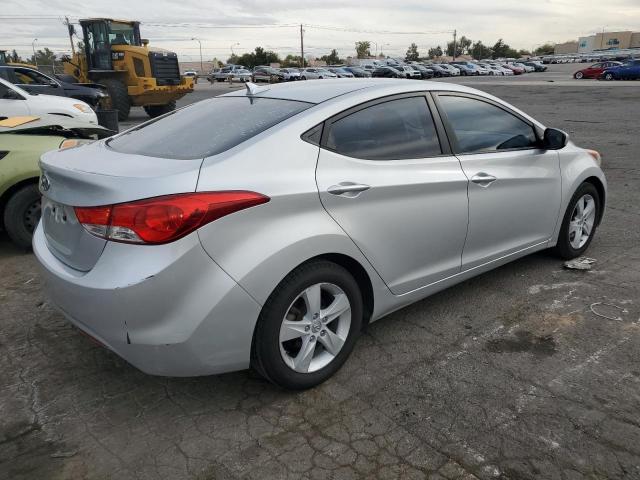 Photo 2 VIN: KMHDH4AE5CU290305 - HYUNDAI ELANTRA 