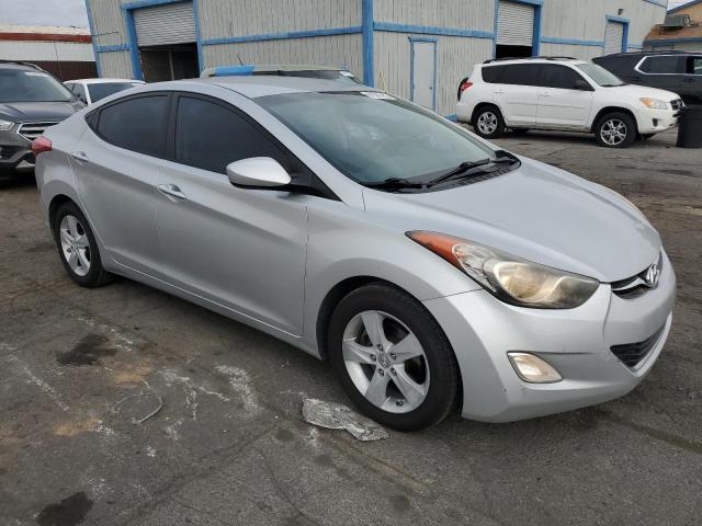 Photo 3 VIN: KMHDH4AE5CU290305 - HYUNDAI ELANTRA 