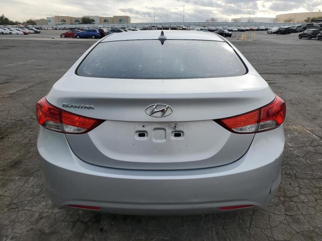 Photo 5 VIN: KMHDH4AE5CU290305 - HYUNDAI ELANTRA 