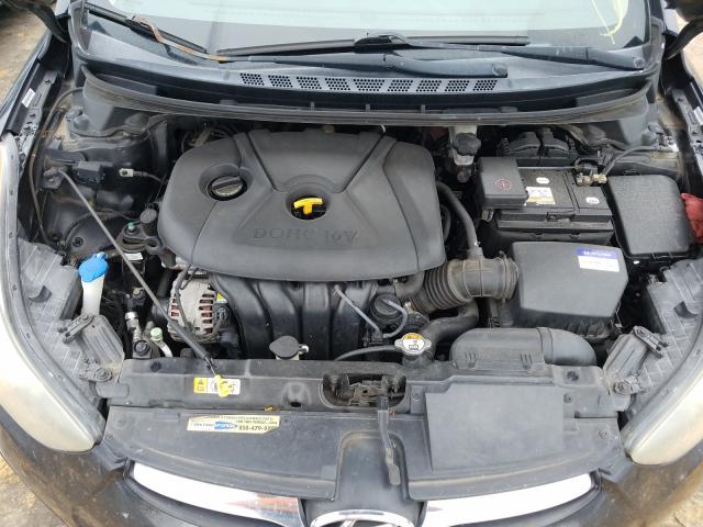 Photo 6 VIN: KMHDH4AE5CU315381 - HYUNDAI ELANTRA GL 