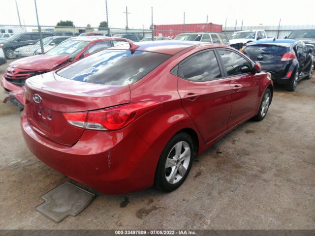 Photo 3 VIN: KMHDH4AE5CU337851 - HYUNDAI ELANTRA 