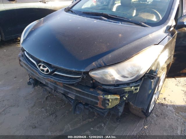 Photo 5 VIN: KMHDH4AE5CU370509 - HYUNDAI ELANTRA 