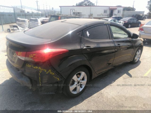 Photo 3 VIN: KMHDH4AE5CU390517 - HYUNDAI ELANTRA 