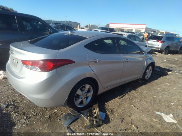 Photo 3 VIN: KMHDH4AE5CU400382 - HYUNDAI ELANTRA 