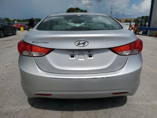 Photo 5 VIN: KMHDH4AE5CU440056 - HYUNDAI ELANTRA 